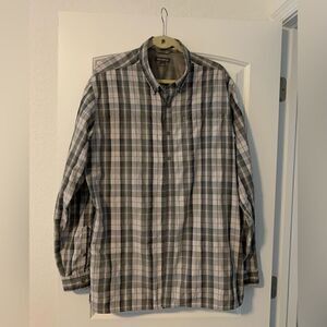 Eddie Bauer button up shirt.  Size: XLT.  Sleeves can be worn up or down.  VGC.